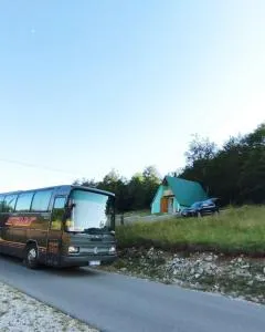 Vikendica Gradačka Poljana - Bačevine