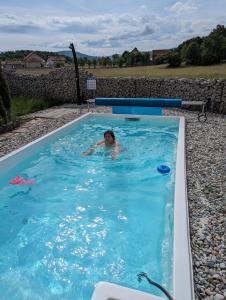 Ferienwohnung Luna mit Pool