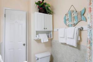 Madeira Beach Tropic Breeze Unit 19 Second Floor