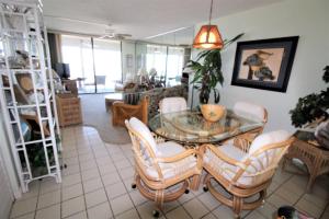 Gulf Front Beauty 2BD 2BA w Bonus Room Sand Castle