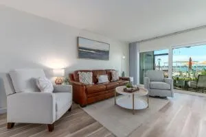 Casa E 106 Bay View Ground Floor Fully Updated - Point Brittany