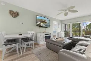 NEW Casa Del Mar D 215 - Point Brittany