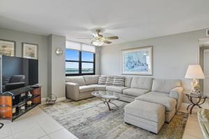 Penthouse Paradise with Amazing Views 2BD, 2BA - 4hvězdičkové hotely ve městě Tierra Verde