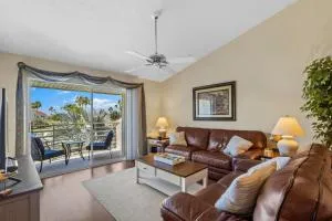 St Pete Isla Del Sol Vista Verde E 7 249 Pool 2 2 - Point Brittany