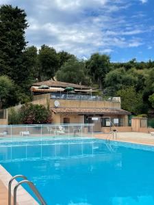 Appartements Studio Bruno, vue mer, avec piscine, Golfe de Saint Tropez : photos des chambres