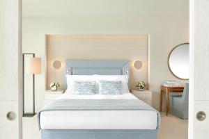 Deluxe Two-Bedroom Suite with Pool View room in Ikos Dassia