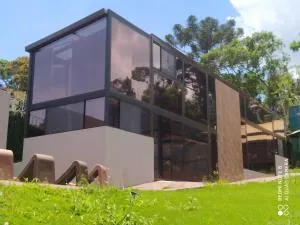 LOFT DE VIDRO ao lado do ANIMÁLIA PARK COTIA - 伊塔佩塞里卡-达塞拉