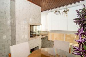 Vista Mar 1 quadra da Praia em Jurerê MX8147