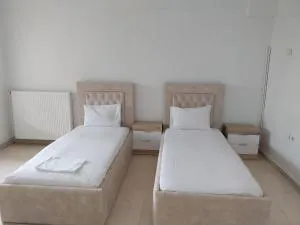 La Mer Krioneri beach - Parga