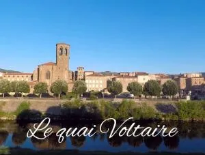 Le 19 - Chambre Patio 34m2 - Centre Historique - Clim - Saint-Julien-des-Chazes