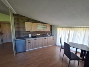 Nakvynės namai šalia Klaipėdos