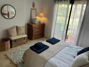 Spacious duplex apartment families and couples
