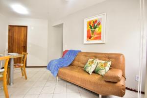 Apto 2 quartos a 180m da Praia de Canavieiras N286