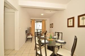 Conforto 2 quadras da Praia em Canasvieiras N539