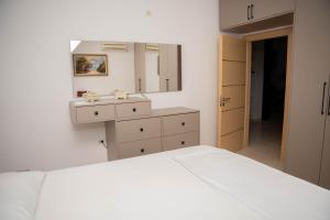 FIA Rentals Tirana 49 - Top Floor