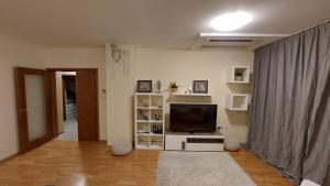 Varna Bay View 1BR Apartment