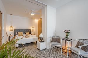 Margot Holiday Suite