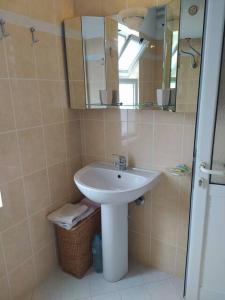 apt close to beach ba ac dt