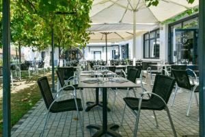 Logis Hotels Gnac e Pause : photos des chambres