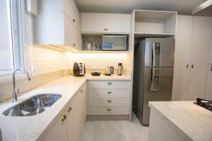 Apartamento Requintado na Avenida Atlântica N1683