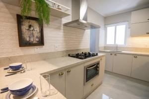 Apartamento Requintado na Avenida Atlântica N1683