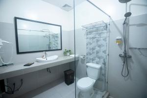 Boulder-Bay Residences