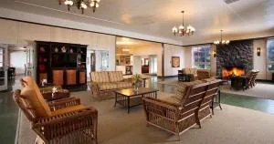 Hawaii Volcano House - Pahala