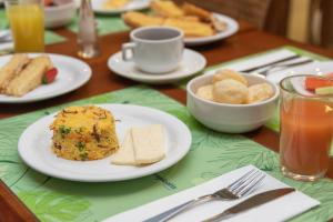 Palms Ponta Verde by Tropicalis