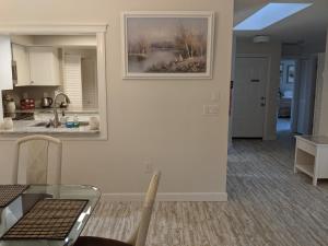 Beautiful 2bedr 2bathr villa with pool and jacuzzi, close to Siesta Key
