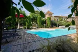 Gite STANDING climatisé avec piscine chauffée et SPA PRIVATIF - Raissac-sur-Lampy