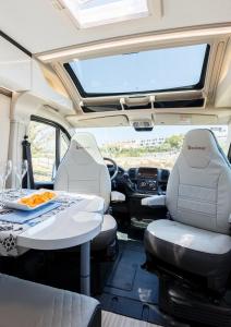 AvtoDom - najem na letališče