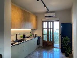 Alexandra's Boutique House - Áno Garoúna