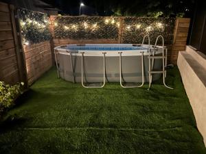 Maisons de vacances Maison moderne jardin piscine et parking prives, pres d-Aix Centre : Maison 1 Chambre