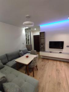 Floer Apartment Sarande