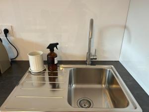 Maisons de vacances Maison moderne jardin piscine et parking prives, pres d-Aix Centre : photos des chambres