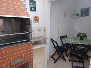 CASA 3 MIN a PÉ da PRAIA DO FORTE - CHURRASQUEIRA - WI FI