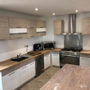 Maisons de vacances Kinsman sur Moment-Ardeche-com : photos des chambres