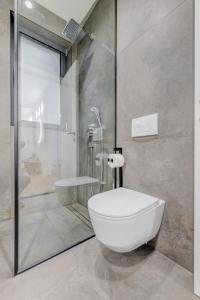 Apartments with a parking space Split - 23492