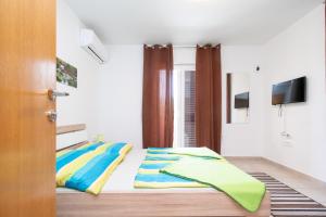 Apartments by the sea Tribanj Sibuljina, Paklenica - 17818