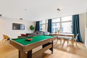 Cozy Antwerp - City Family Apartment with Parking