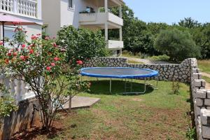 Apartments with a parking space Kostrena, Rijeka - 23422 