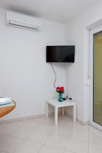 Apartments with parking space Kostrena, Rijeka - 23422