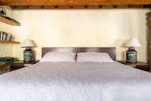 Casa Avándaro con alberca, Río, Bosque y Cocinera!