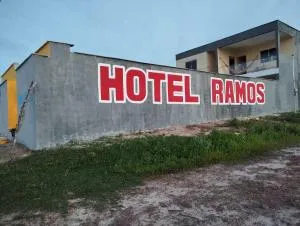 Hotel Ramos - 巴雷里尼亚斯