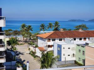 Ape Majestoso - 100m Praia Grande, terraço com churrasqueiras e linda vista mar