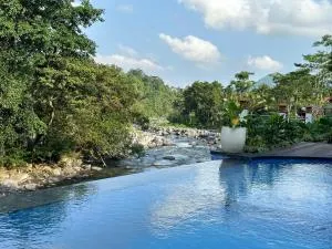 Uma Swari Villa Sidemen - 希德门