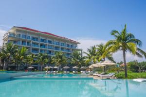 Memories Holiday beach villa Da Nang