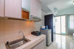 Comfy Studio Apartment at Margonda Residence 3 By Travelio