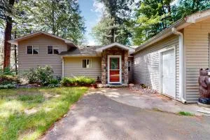 Tall Pines - Woodruff