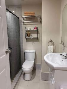 CoffeeSummer Studio apartment 211 Near Mactan Airport